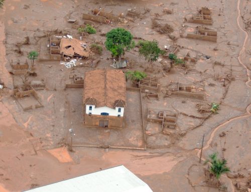 Após ação do Ministério Público, Samarco inicia remoção de rejeitos em Bento Rodrigues
