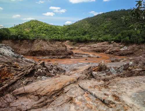 MPMG pede condenação da Samarco, Vale e BHP por danos provocados a cavidades naturais subterrâneas em Mariana